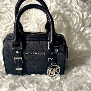 MK Michael Kors Bedford XS Logo crossbody